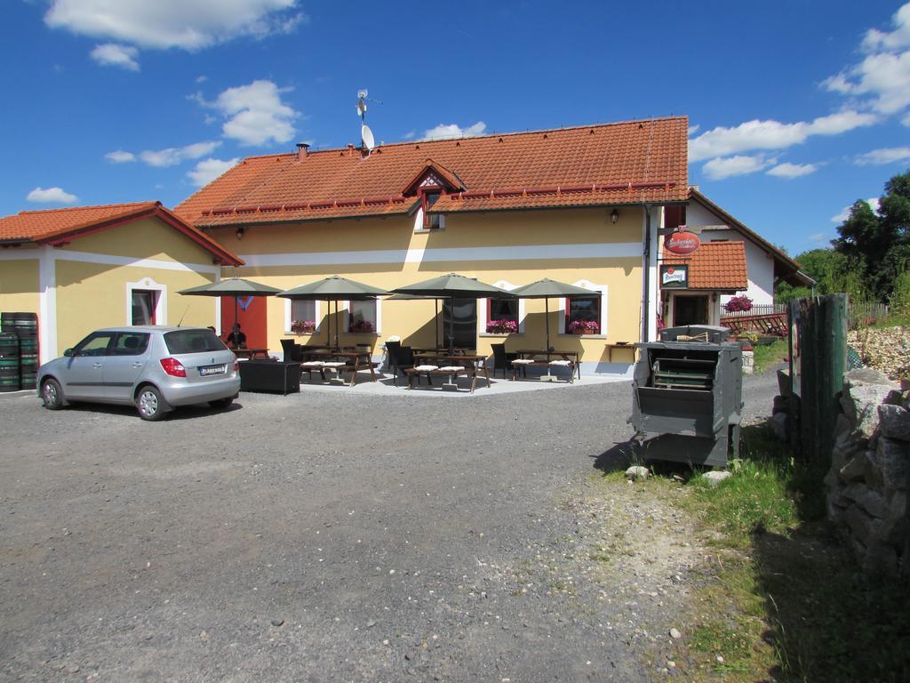 Pension Kamenny Dvur Františkovy Lázně Exteriör bild